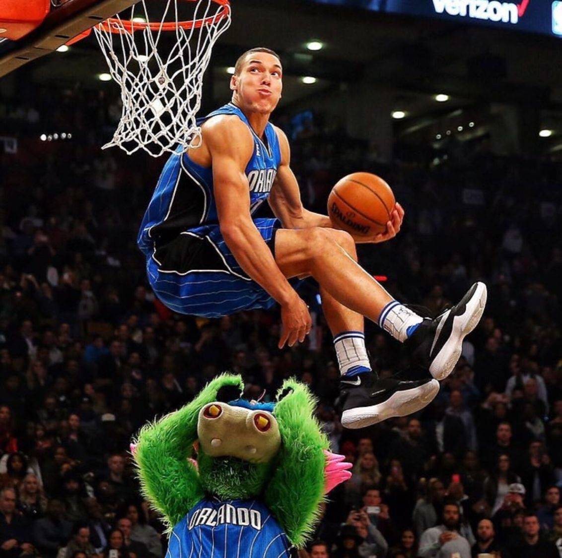 开云APP-“令人震撼！年度最炫爆扣篮集锦”的简单介绍