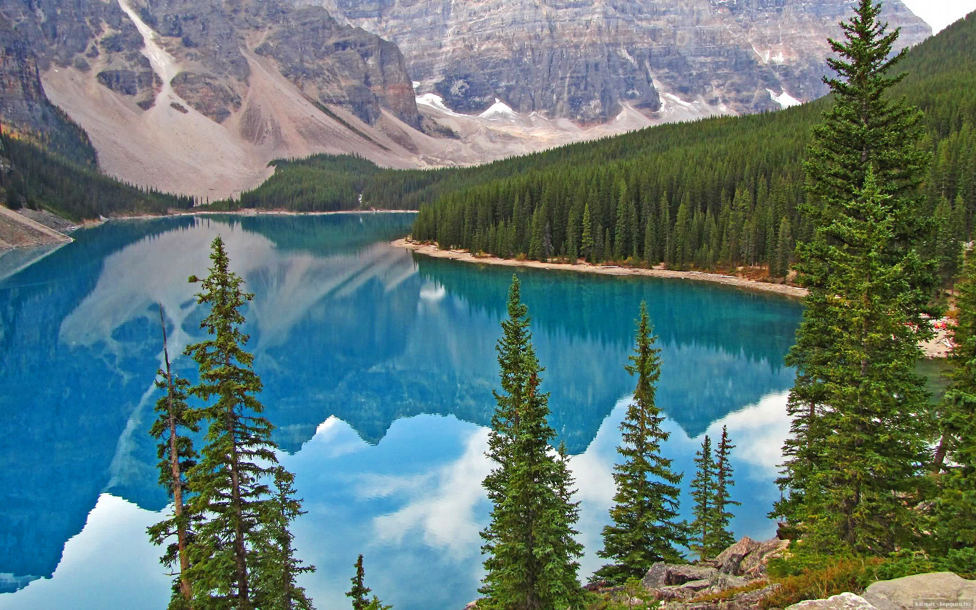 女子足球冠军联赛,巾帼不让须眉战场争锋,2021女子足球联赛