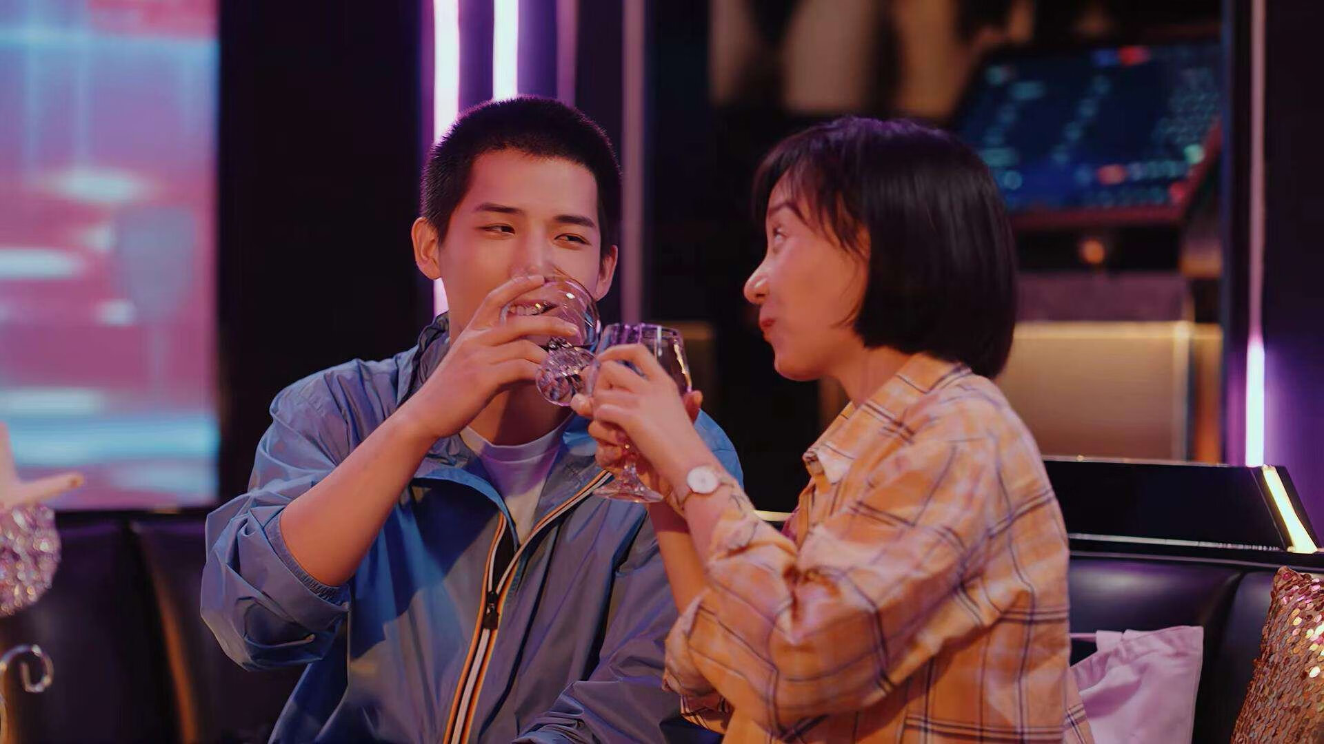 开云中国-青少年“拼搏梦想”公益篮球赛事在重庆持续举行，激发青少年运动热情