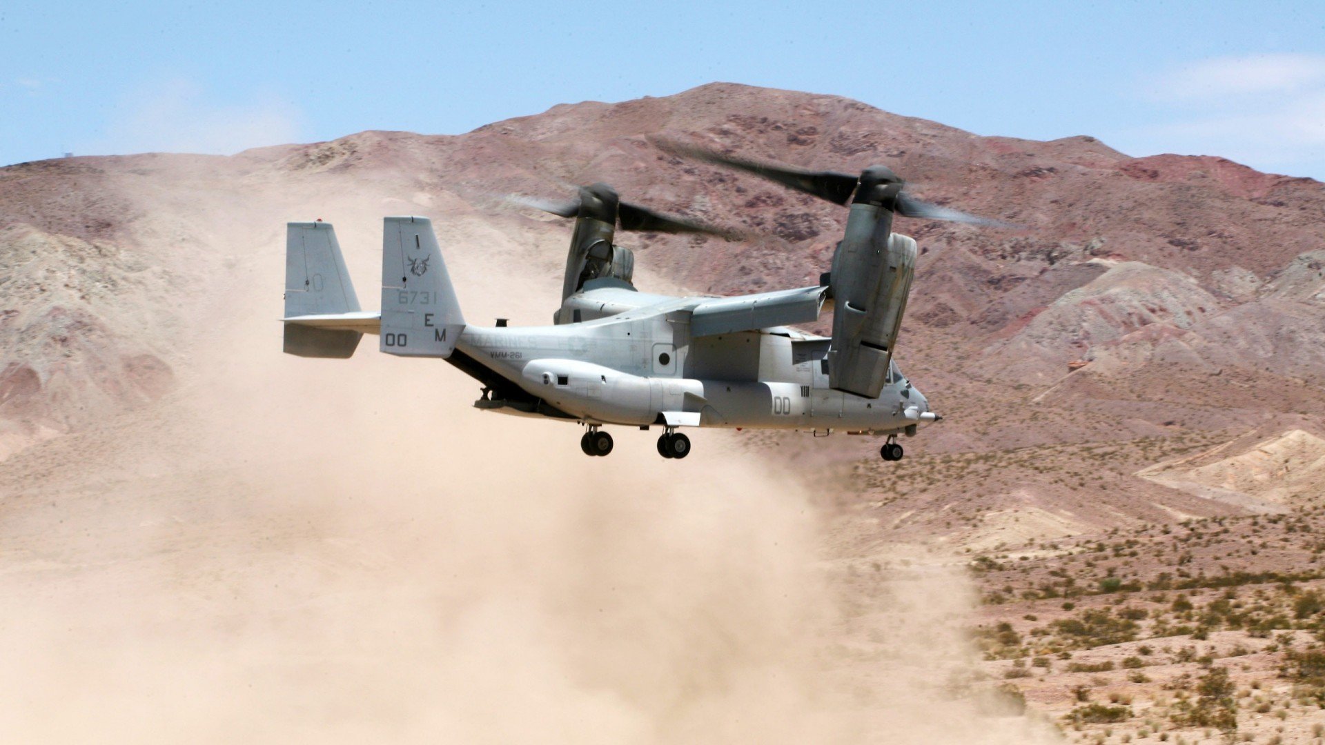 开云官网登录-亚眠球员红牌遭罚，或将错过下场比赛，亚眠球衣