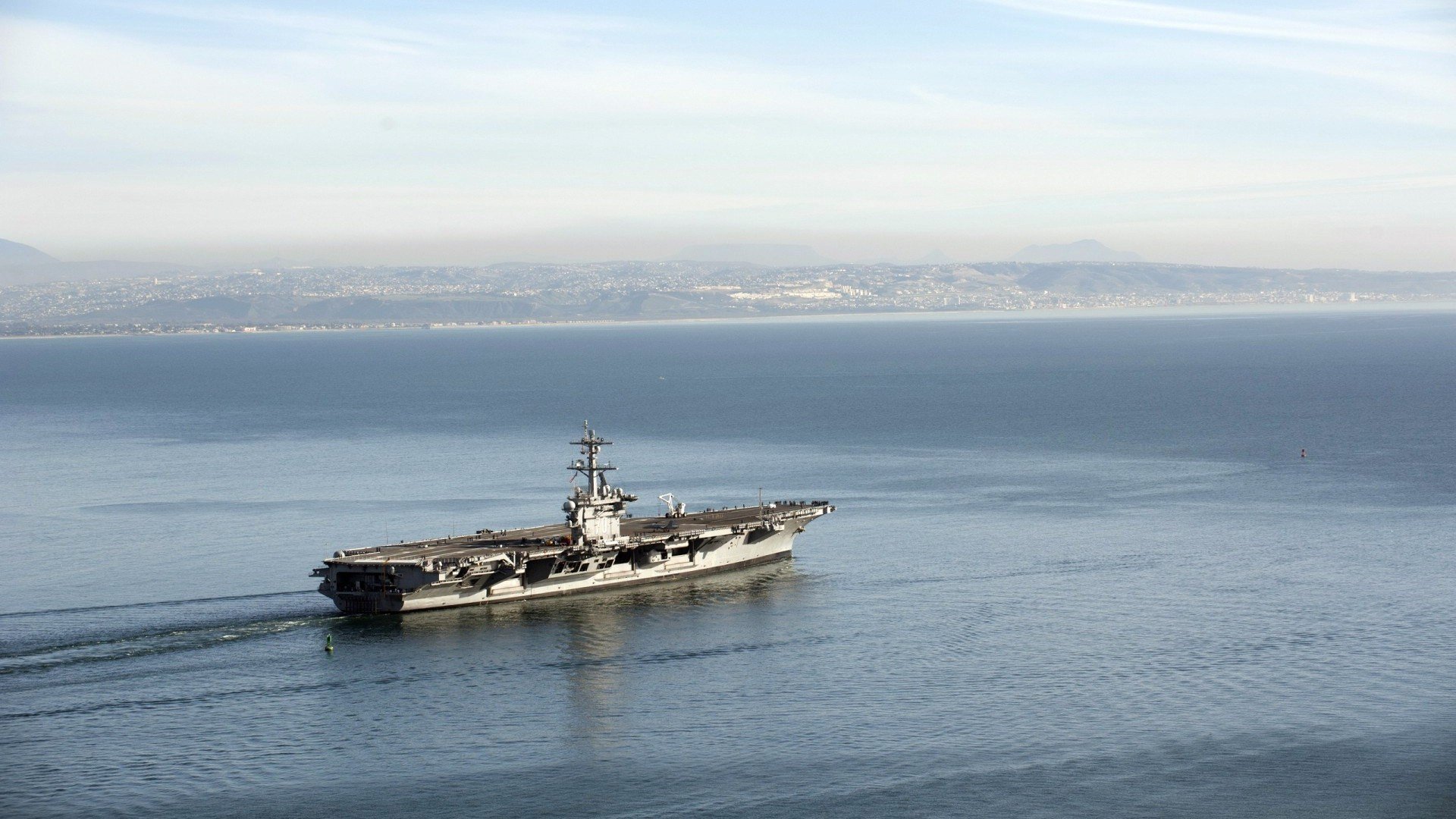 开云入口-场上顽强作战，奋勇争胜彰显团队精神，场上顽强作战,奋勇争胜彰显团队精神