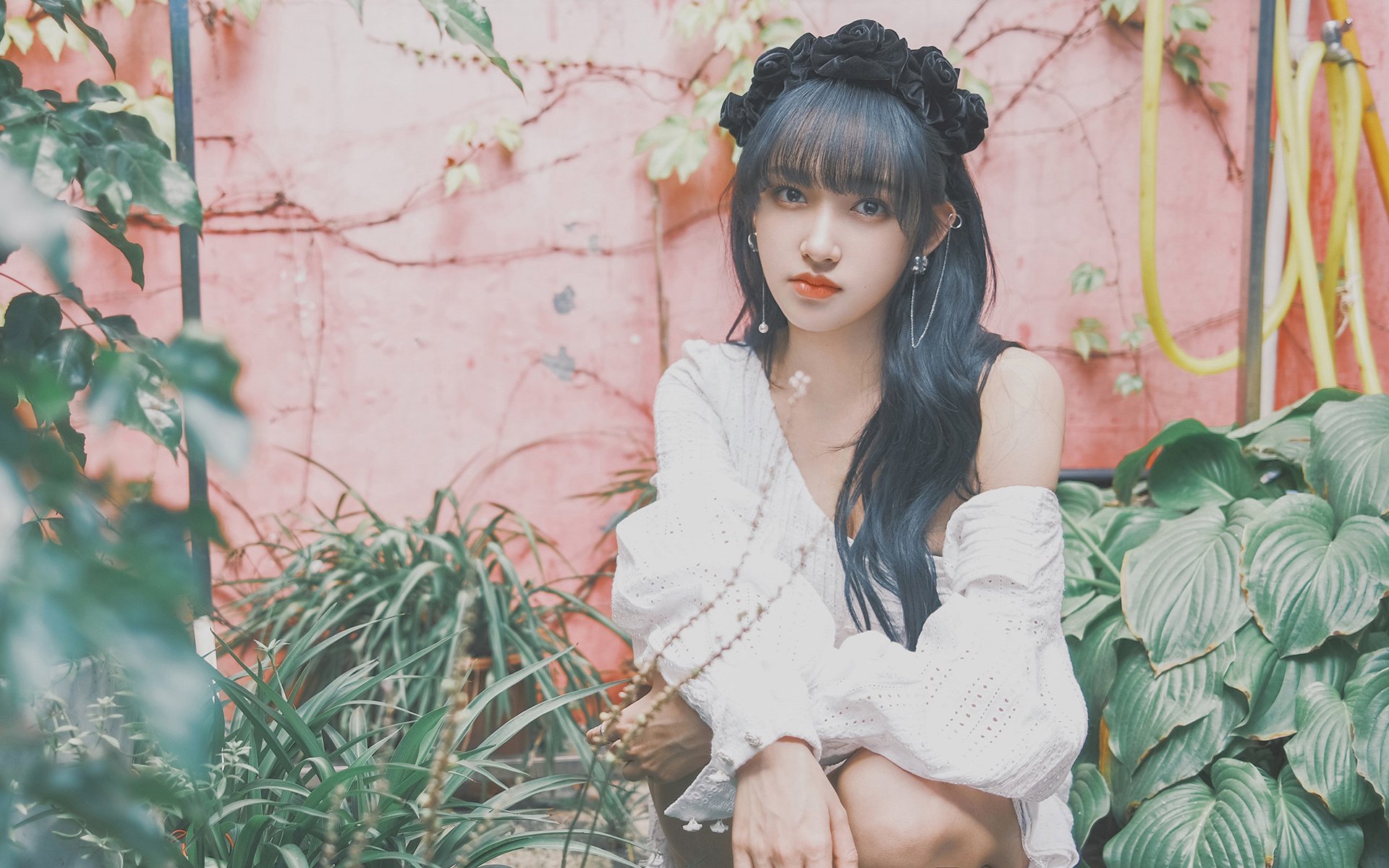 球员是否应参与本地公共篮球场建设，篮球场上球员可以请求换人吗